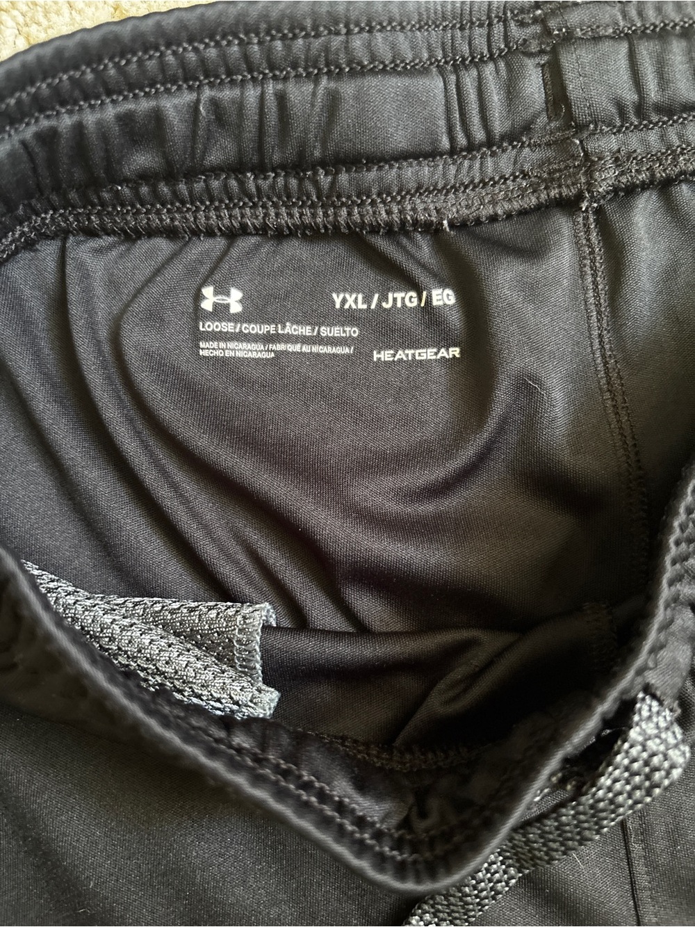 Under Armour Black Youth XL Performance Shorts - Picture 2 of 5